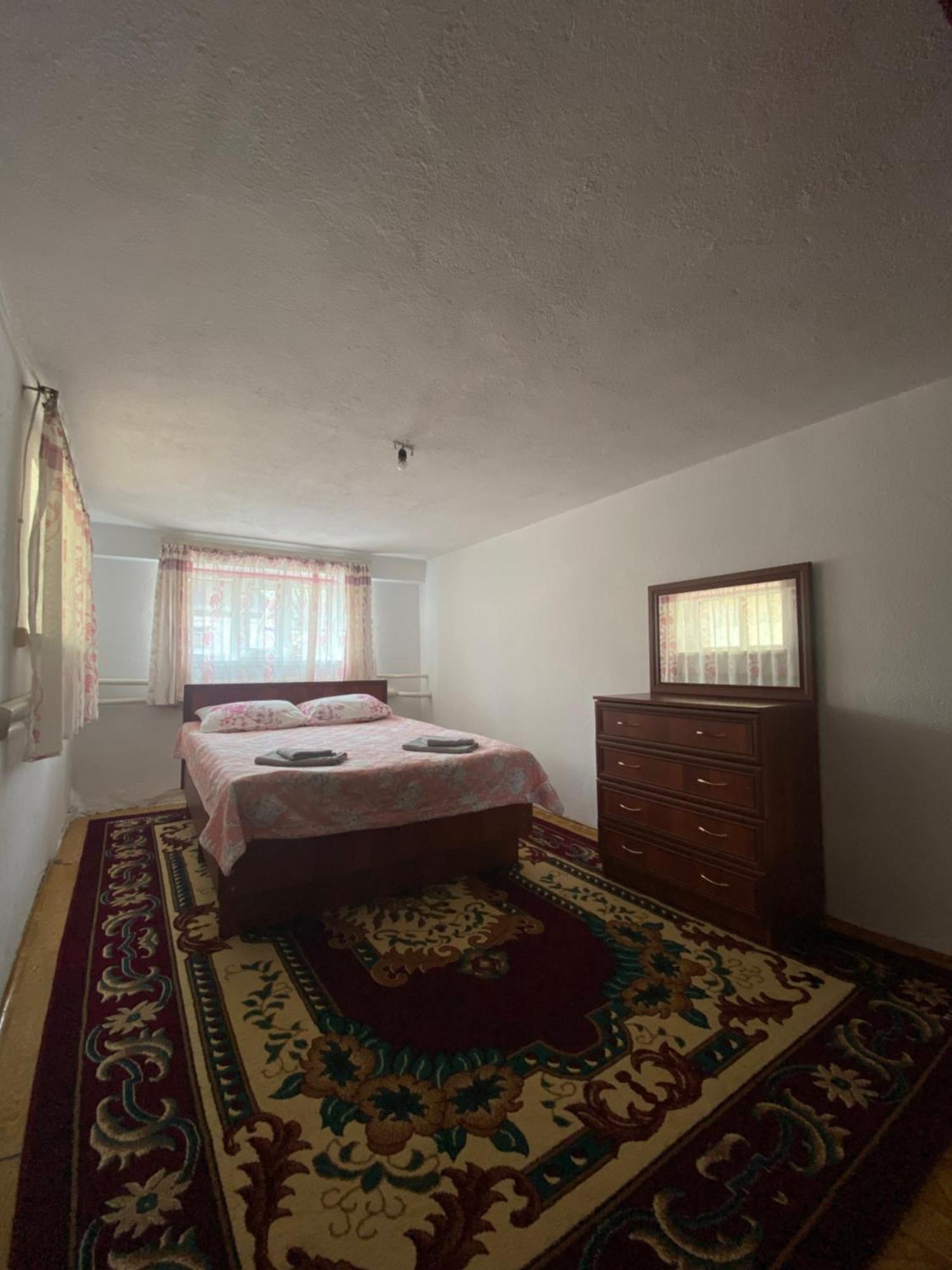 Guest House Baiel Bokonbayevo Eksteriør billede